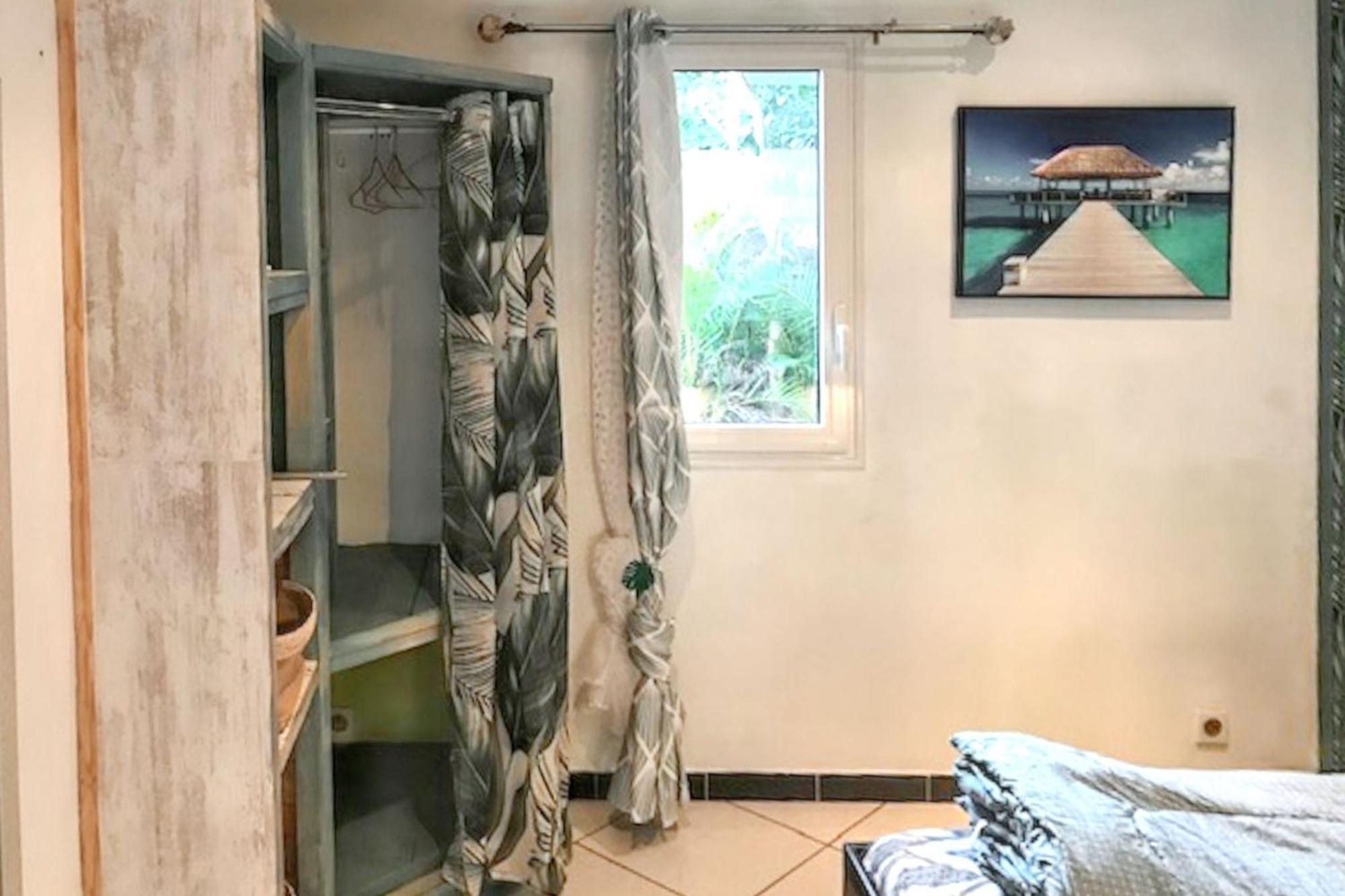 Maison Charmante A Bras-Panon Avec Piscine Et Jardin Luaran gambar