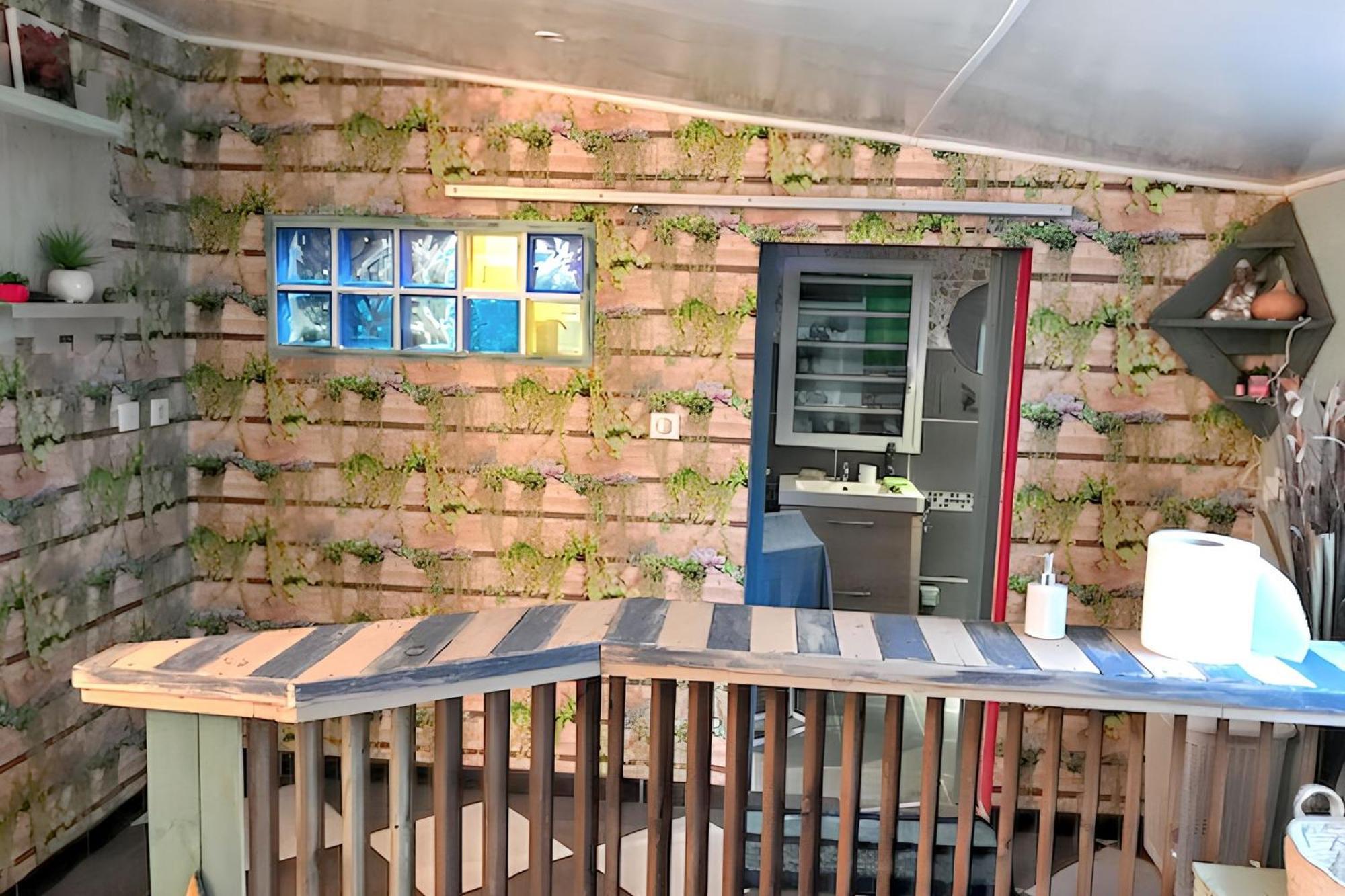 Maison Charmante A Bras-Panon Avec Piscine Et Jardin Luaran gambar